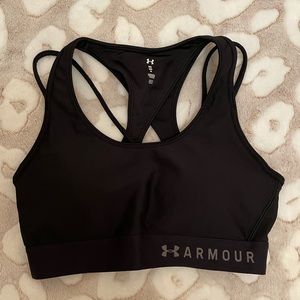 Under Armour Strappy Crossback Sports Bra